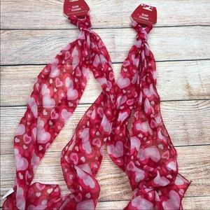 NWT Red Hearts Scarves